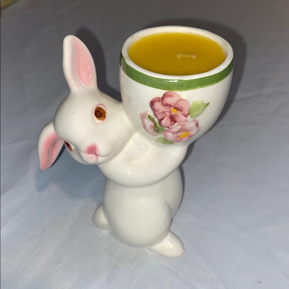 Vintage hand painted Avon bunny with candle figurine